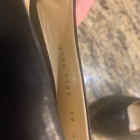 YSL Heels - Picture 6 of 7